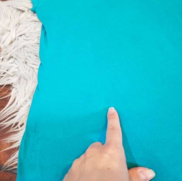 CLOSET CLEAR OUT - Picture 8 of 8